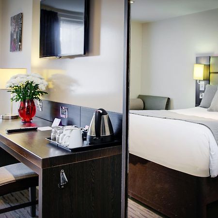 Premier Inn Huddersfield West المظهر الخارجي الصورة