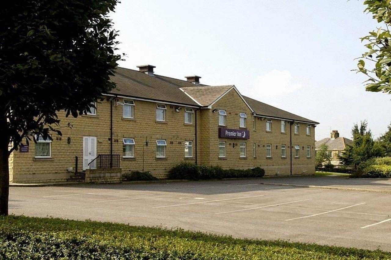 Premier Inn Huddersfield West المظهر الخارجي الصورة
